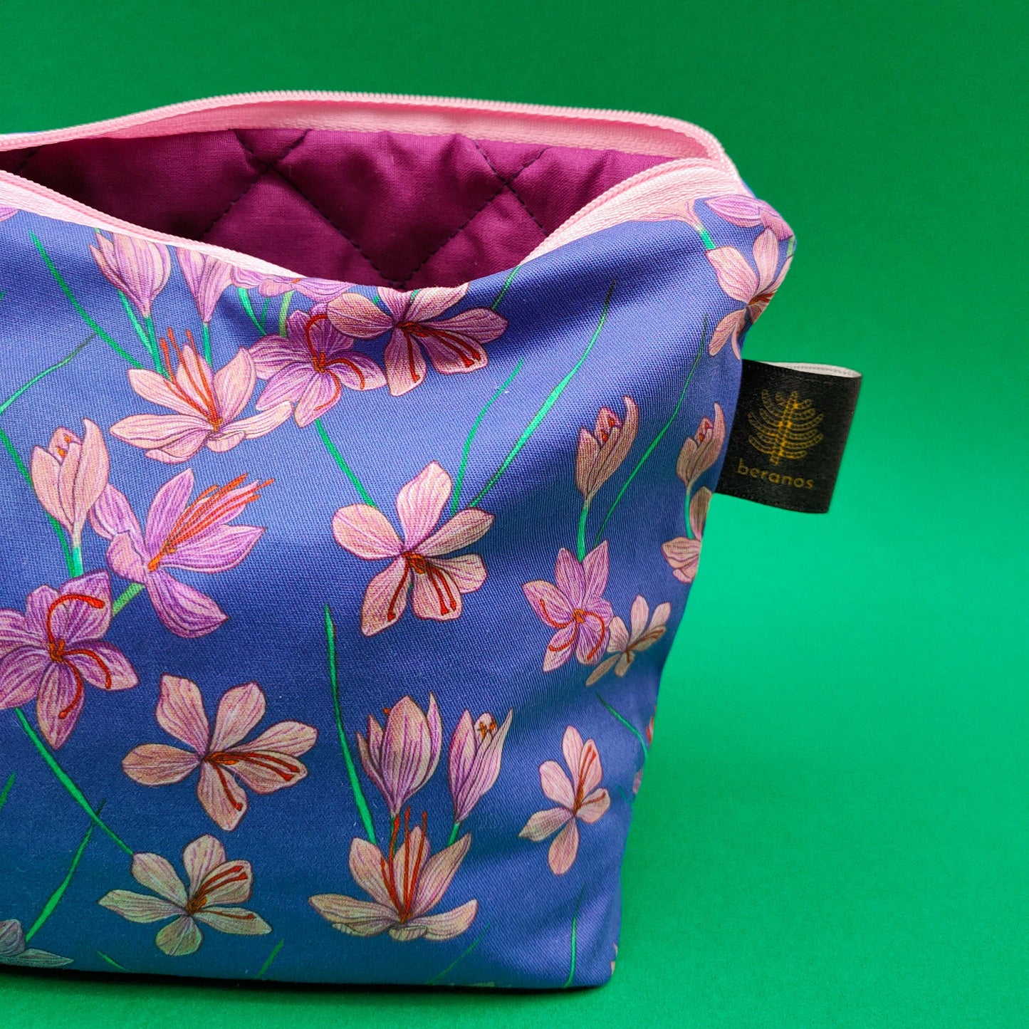 Astuccio con zip con base